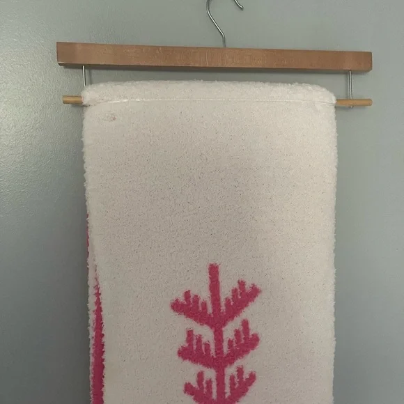 Nicole Miller cream and pink Christmas Tree blanket